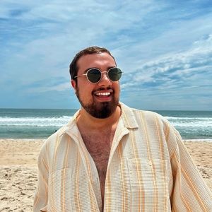 Meet your Posher, Vinny